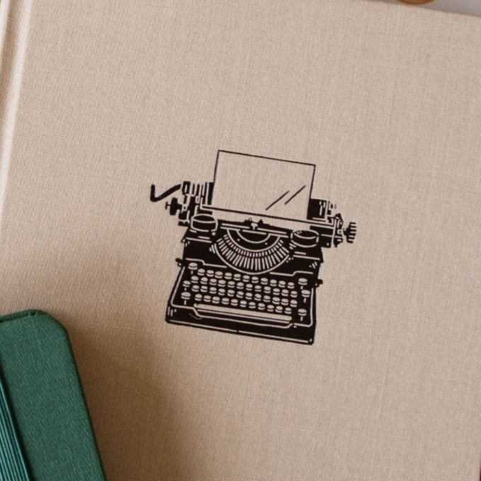 Archer & Olive - B5 Vintage Typewriter Dot Grid Notebook-Notitieboek-DutchMills