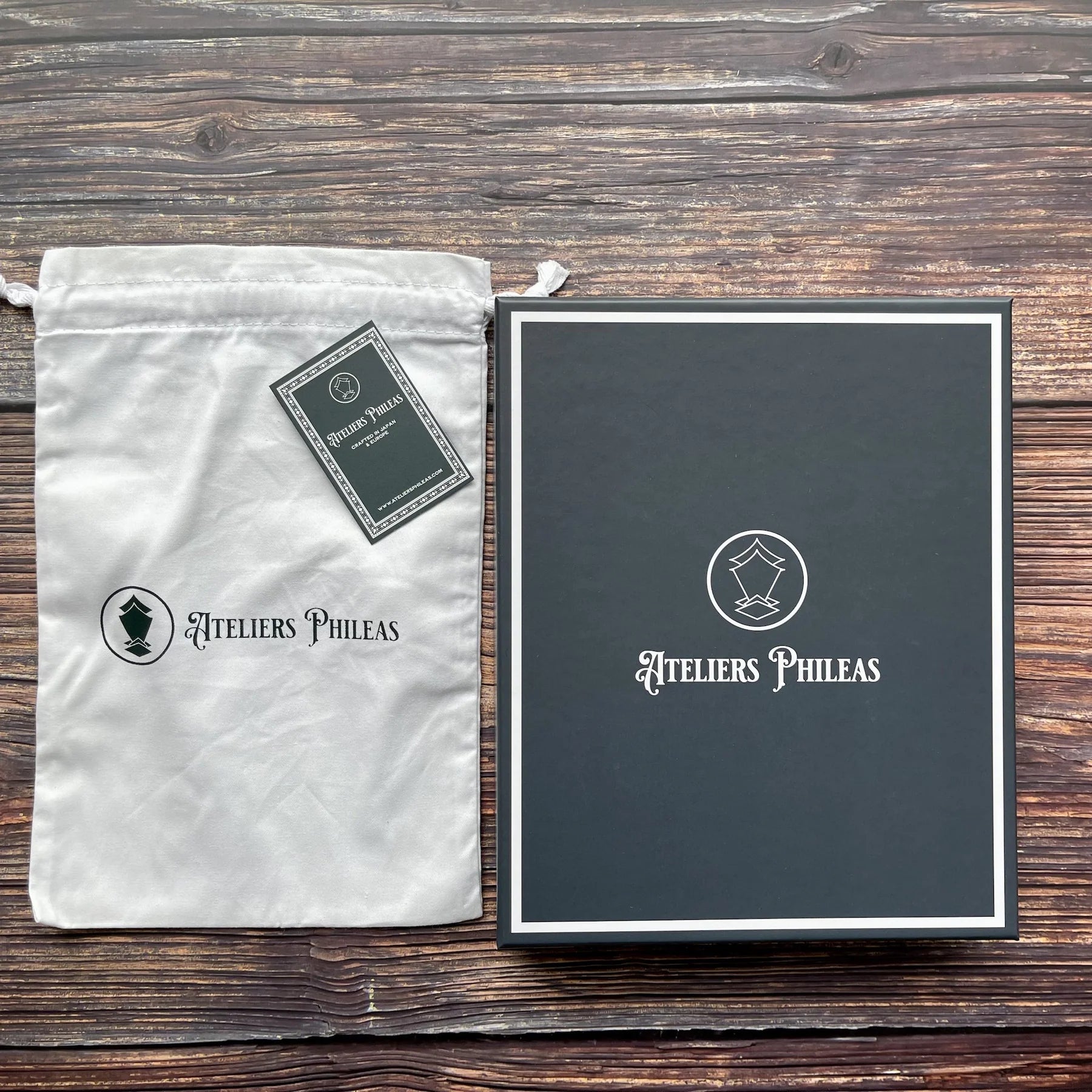 Ateliers Phileas - Yokohama A5 Leather Notebook Cover - Green-Cover-DutchMills