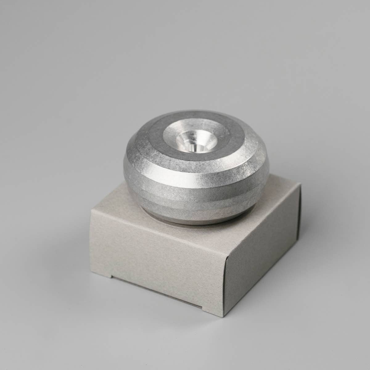 Paperweight/Pen holder Raw-DutchMills