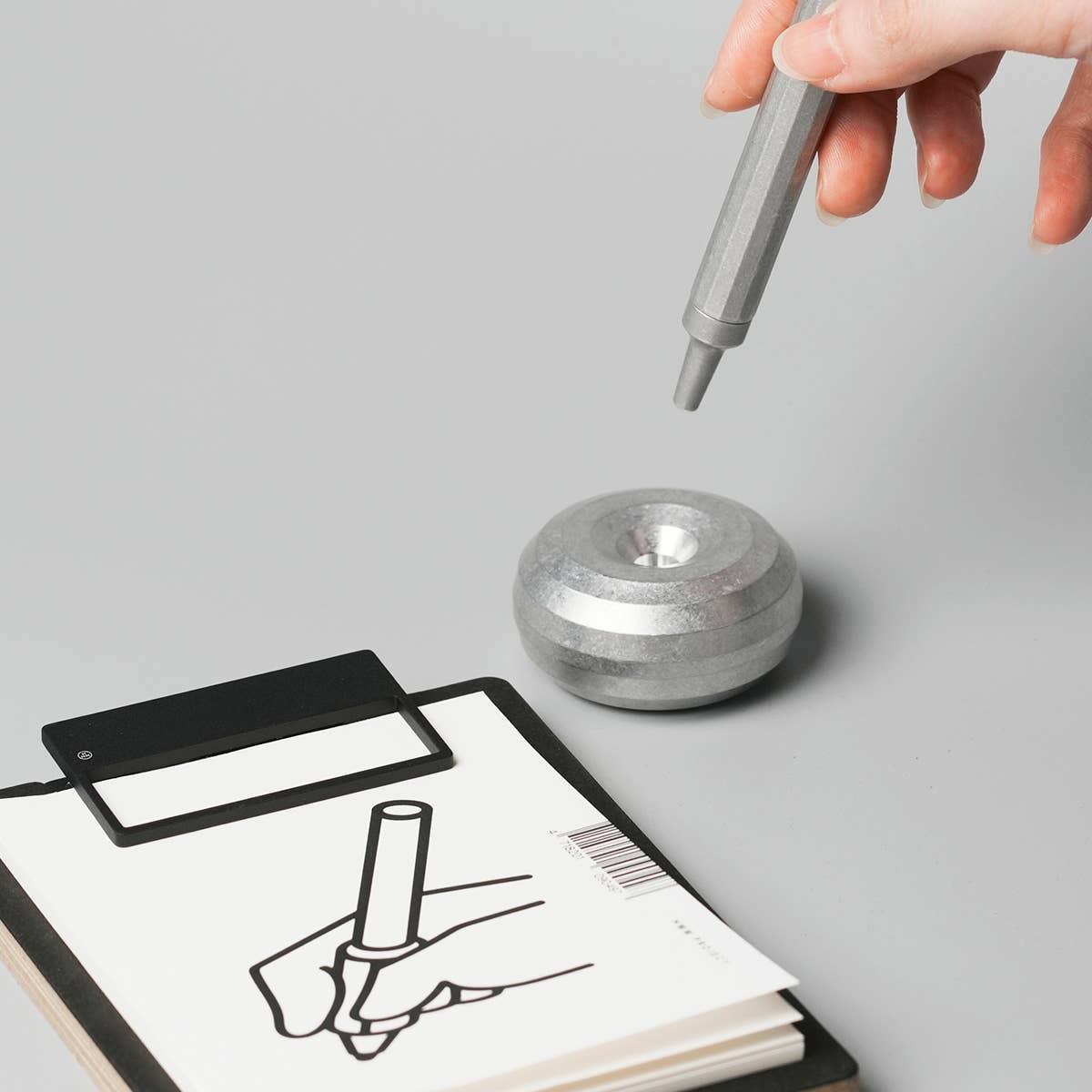 Paperweight/Pen holder Raw-DutchMills