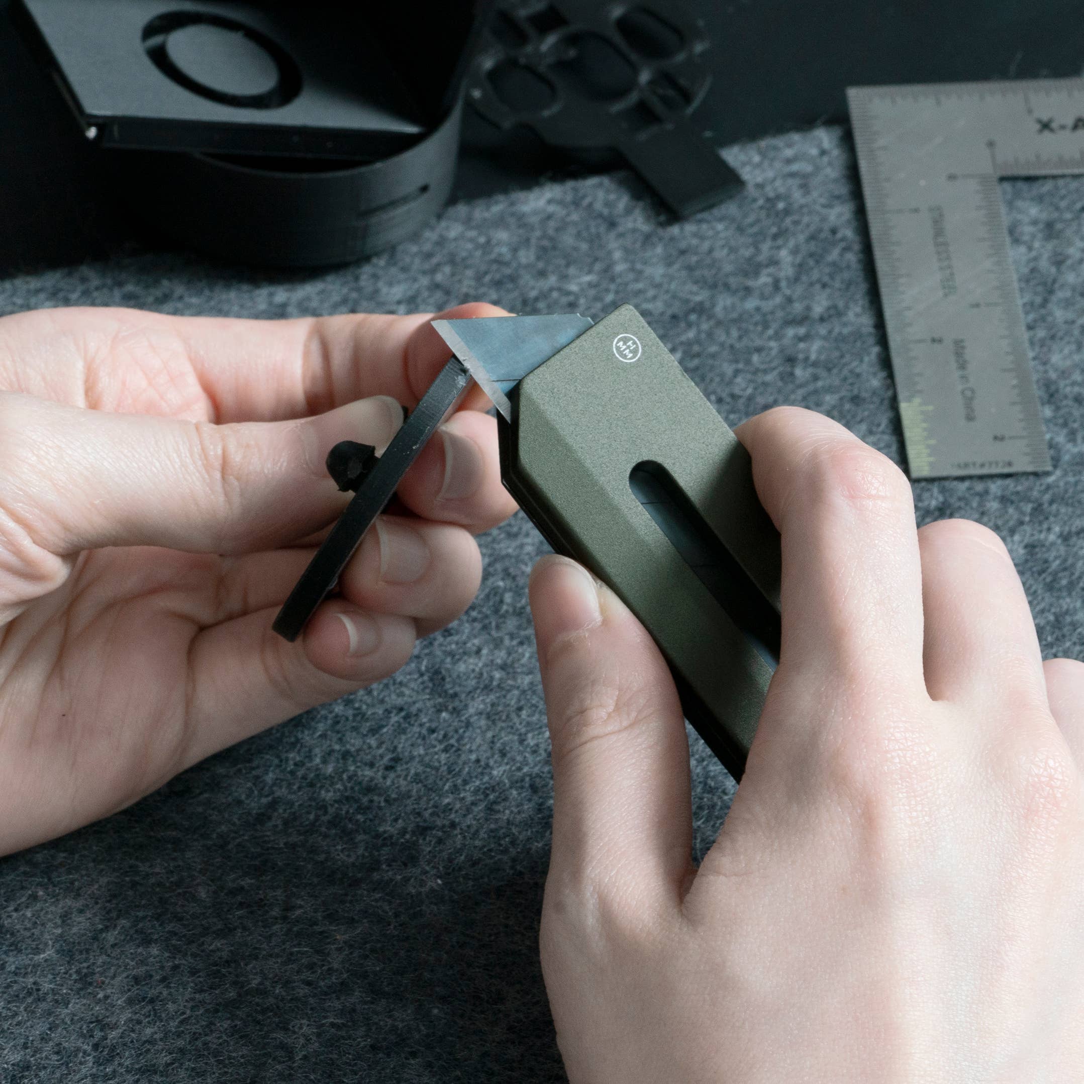 Utility Knife - Army Green-DutchMills