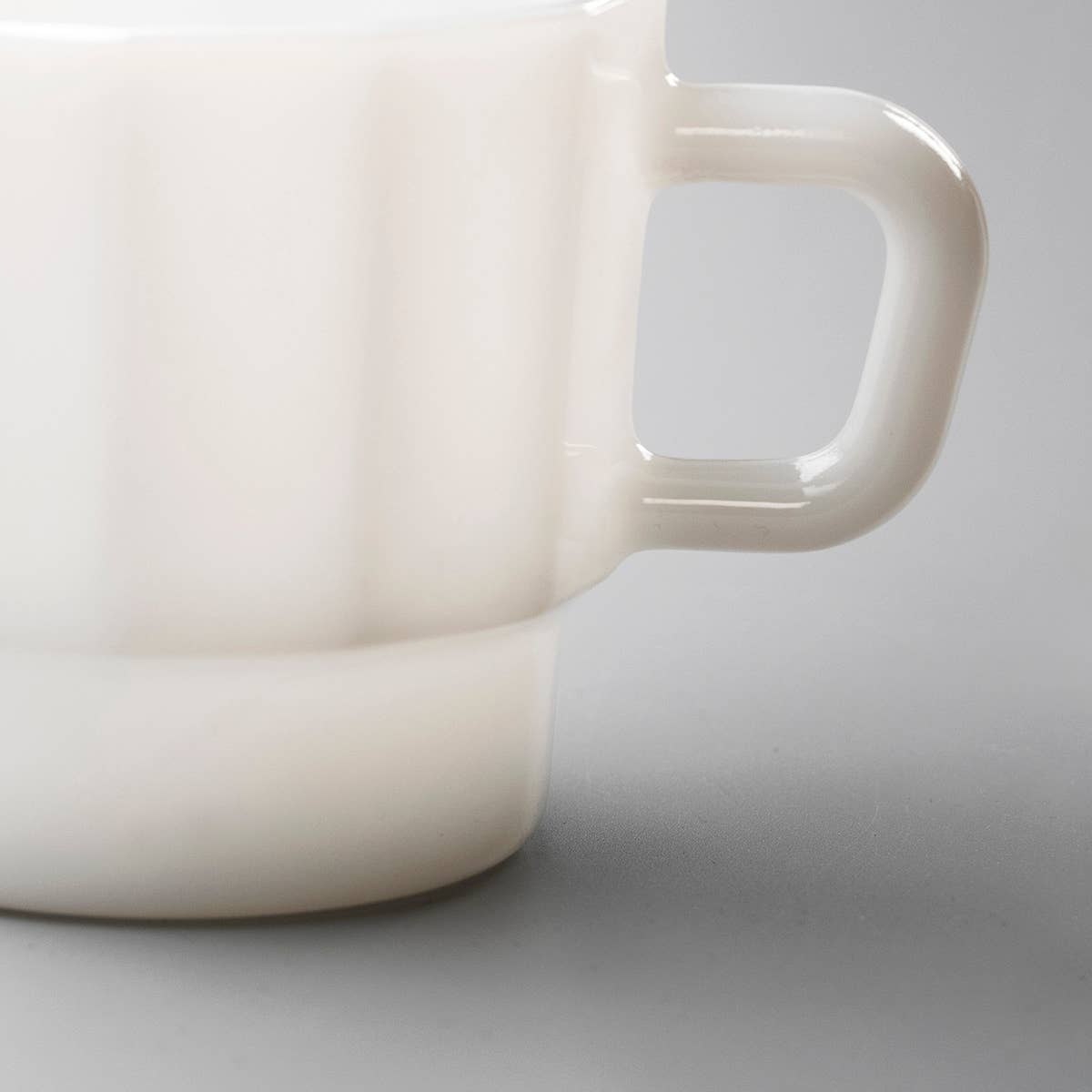W Glass Milk - 2026 Limited Edition-DutchMills