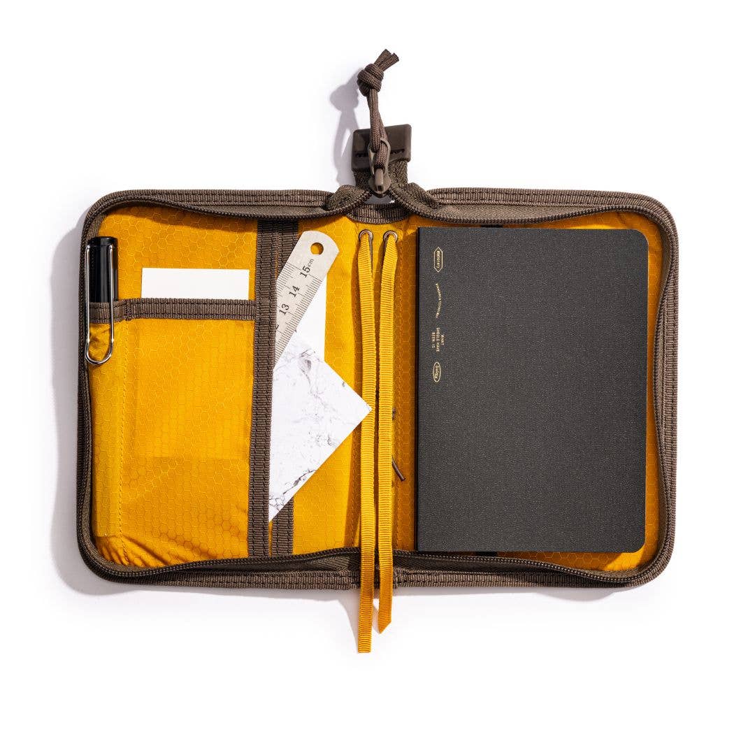 Field Folio A6: Brown-DutchMills