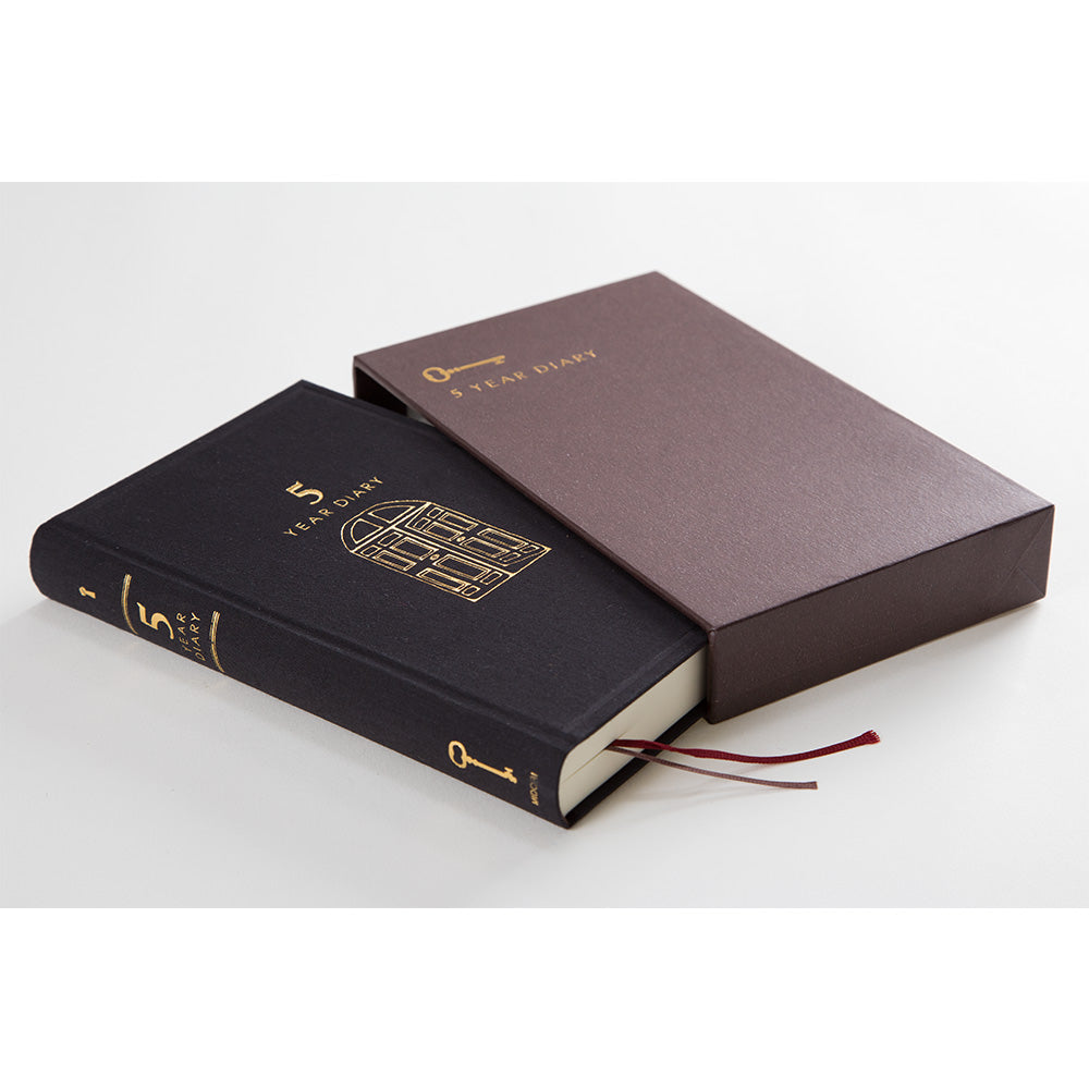 Midori - 5 Years Diary - Black-Dagboek-DutchMills