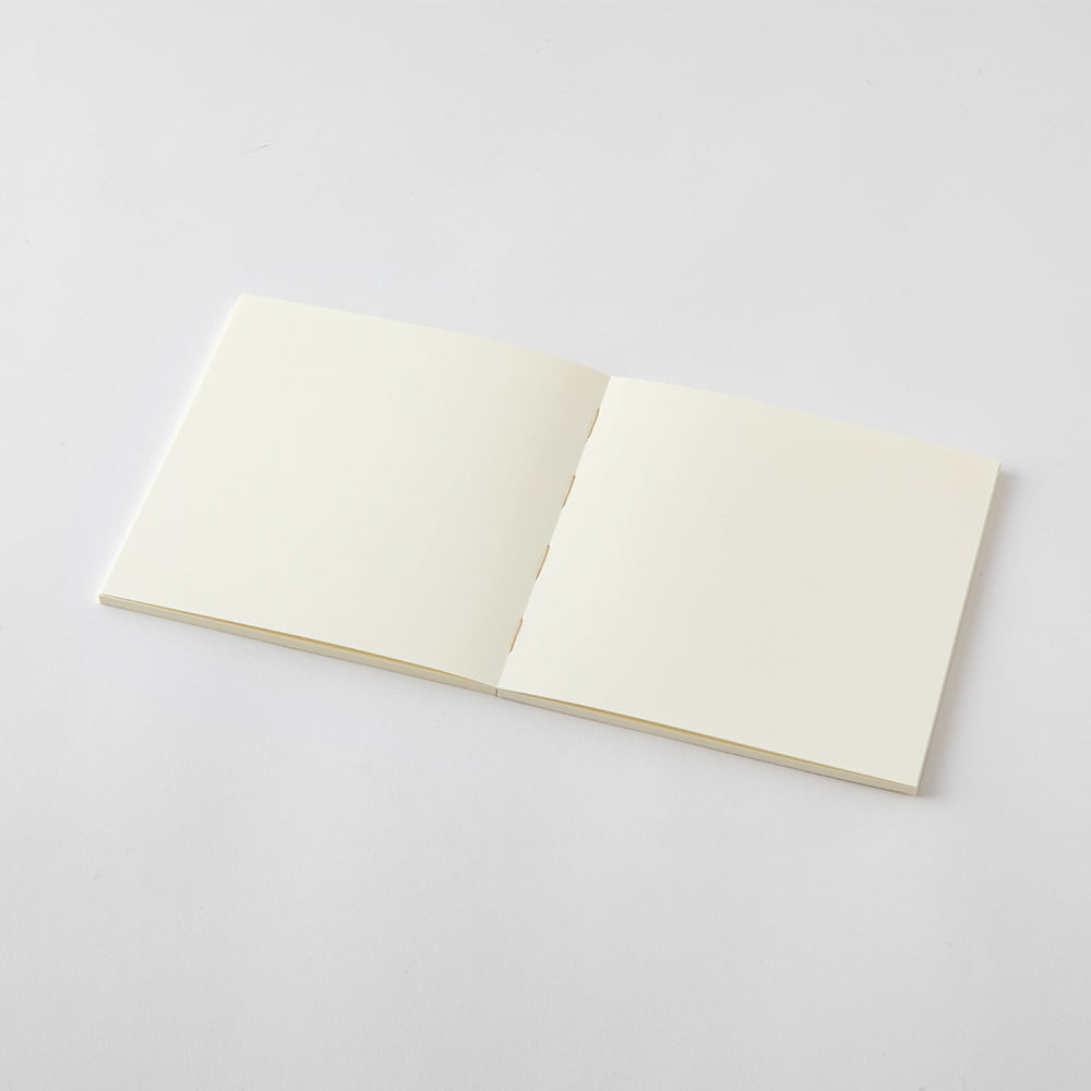 Midori - MD Notebook A5 Square Thick Blank-Notitieboek-DutchMills