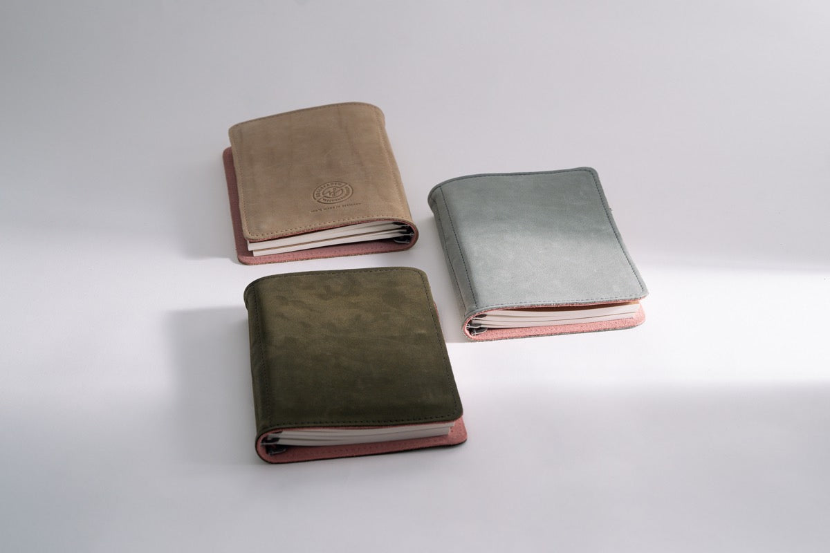 Roterfaden - Taschenbegleiter - Leather SO_23 - B6-Taschenbegleiter-DutchMills
