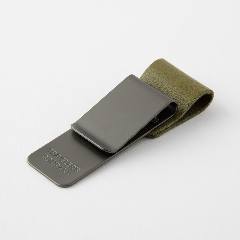 PRE-ORDER TRAVELER'S notebook - 016 Pen Holder (M) Olive-Penholder-DutchMills