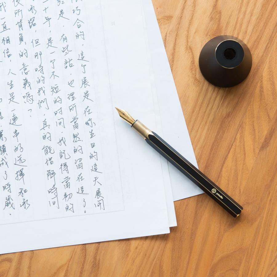 Ystudio - Desk Fountain Pen (Brassing)-Vulpen-DutchMills