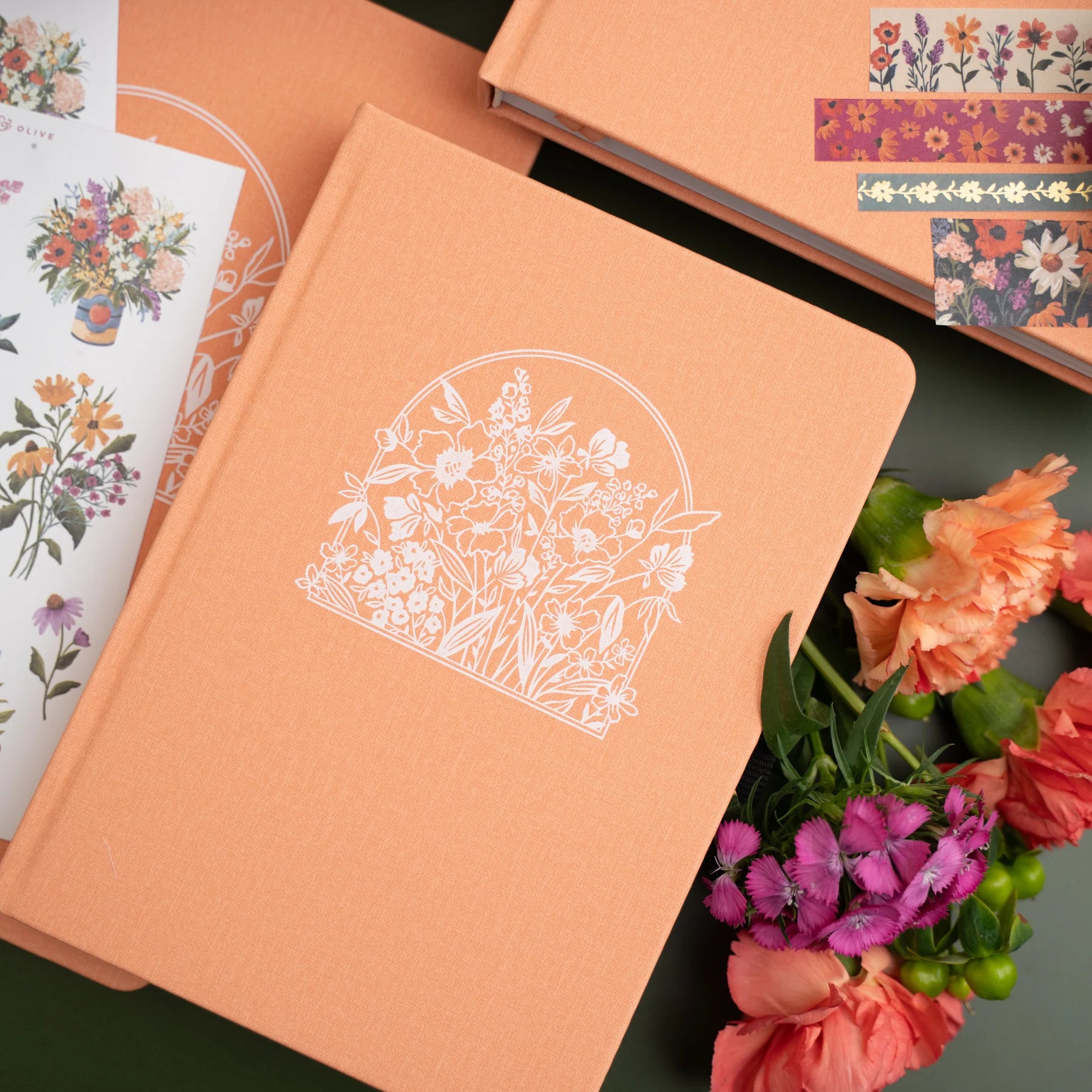Archer & Olive - B5 Wildflowers Framed Dot Grid Notebook-Notitieboek-DutchMills