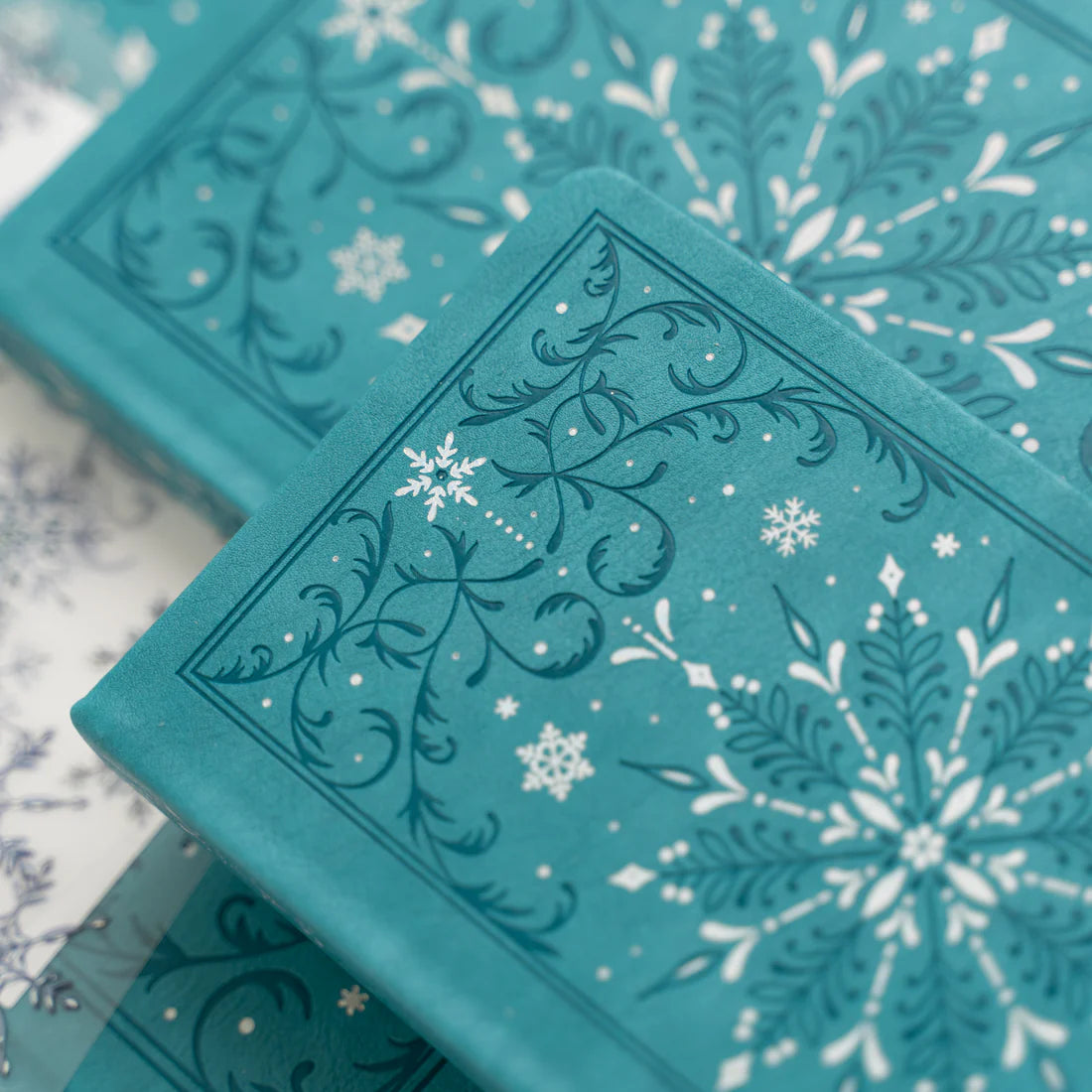 Archer & Olive - Traveler's Frosted Storybook Dot Grid Notebook-Notitieboek-DutchMills