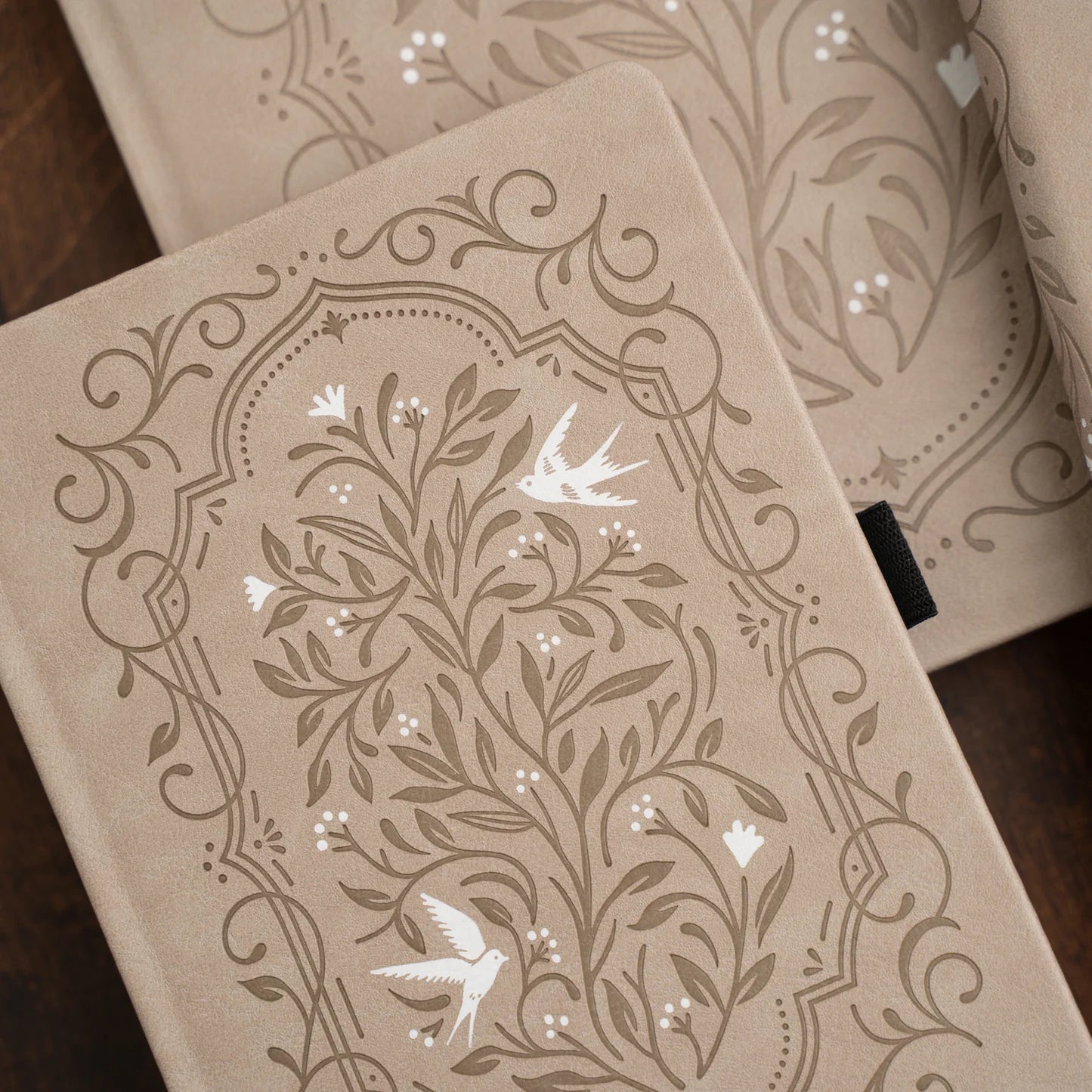 Archer & Olive - Traveler's Songbird in Beige Dot Grid Notebook-Notitieboek-DutchMills
