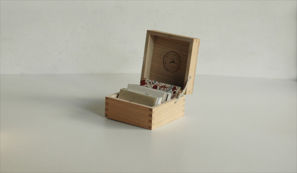 Classiky - Chestnut Card Case-Opbergen-DutchMills