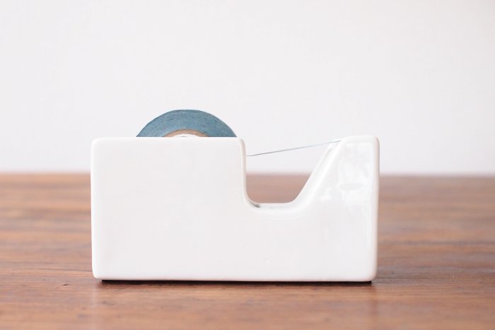 Classiky - Tape Dispenser (porcelain) - White - Small-Tape cutter-DutchMills