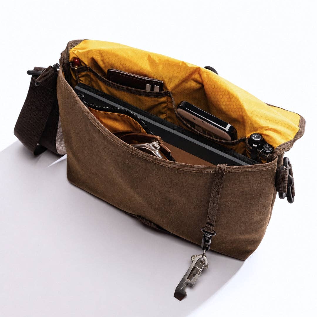 Field Sling Plus: Brown-DutchMills