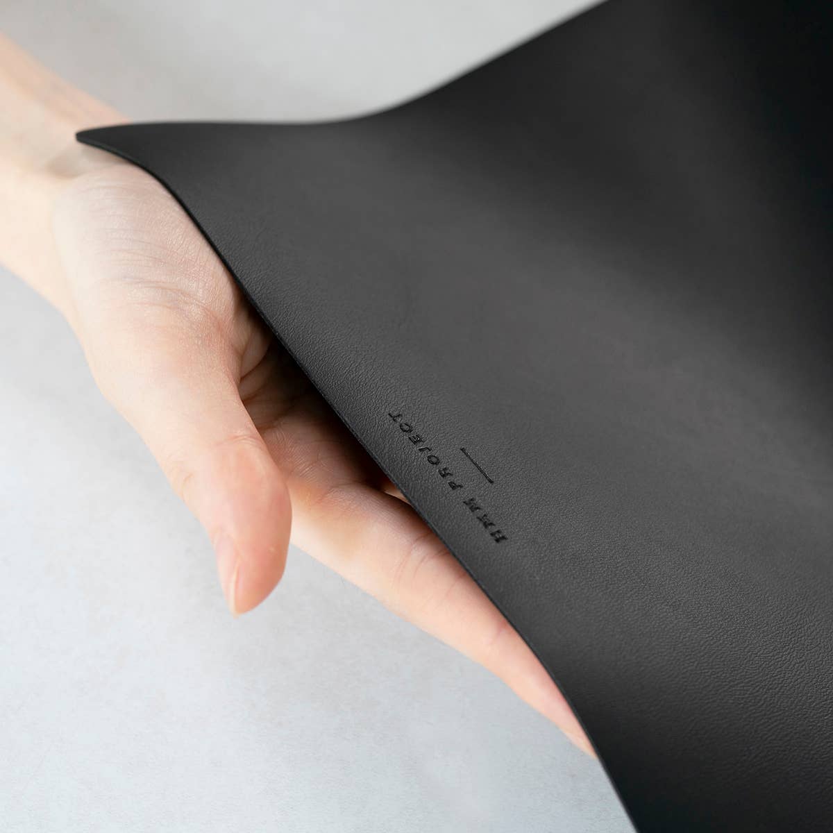 Black Vegan Leather Mouse Pad, Slip-Resistant & Waterproof-DutchMills