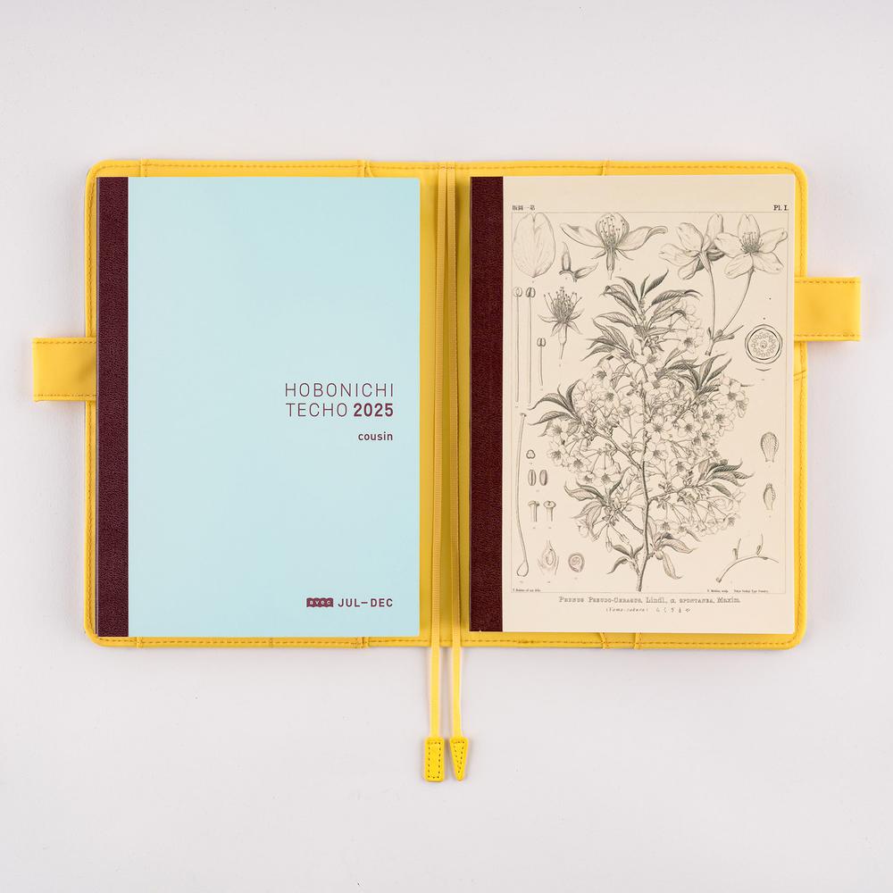 Hobonichi - Tomitaro Makino: Hobonichi Graph Notebook (A5) - Yamazakura - 2027-Notitieboek-DutchMills