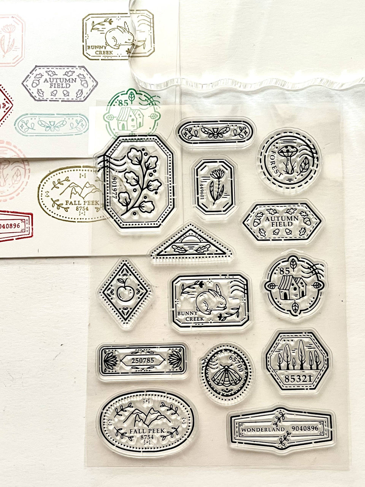 Nikki Dotti - Stamp set - Woodland-Stempel-DutchMills