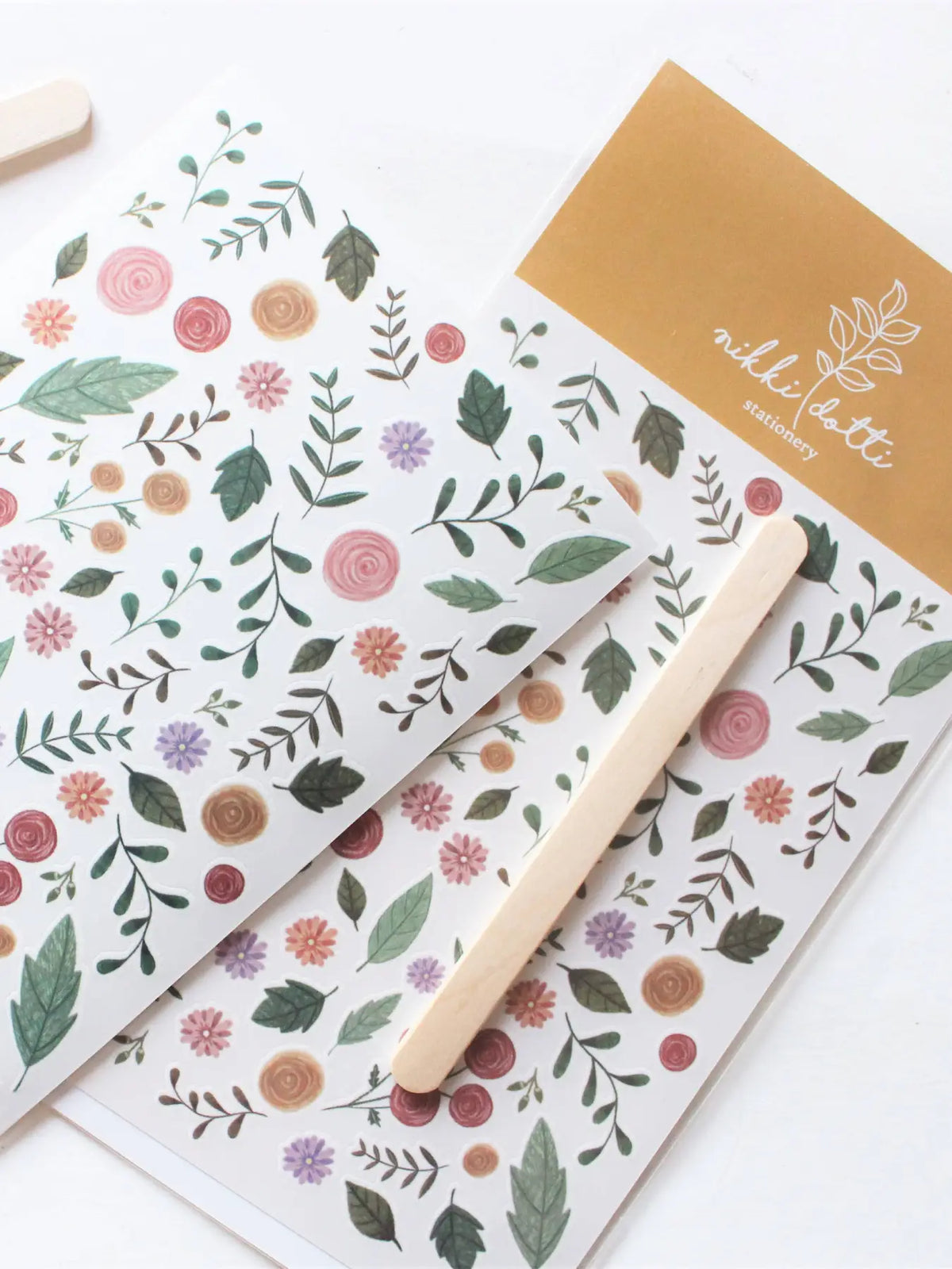 Nikki Dotti - Wrijfstickers - Zomerbloemen-Sticker-DutchMills