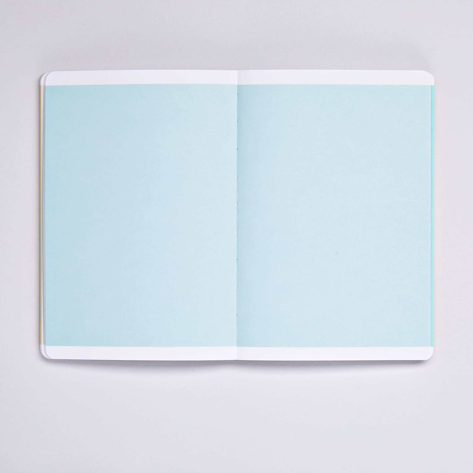 Bloom - Inspiration Book | M notebook | 176 coloured pages-DutchMills