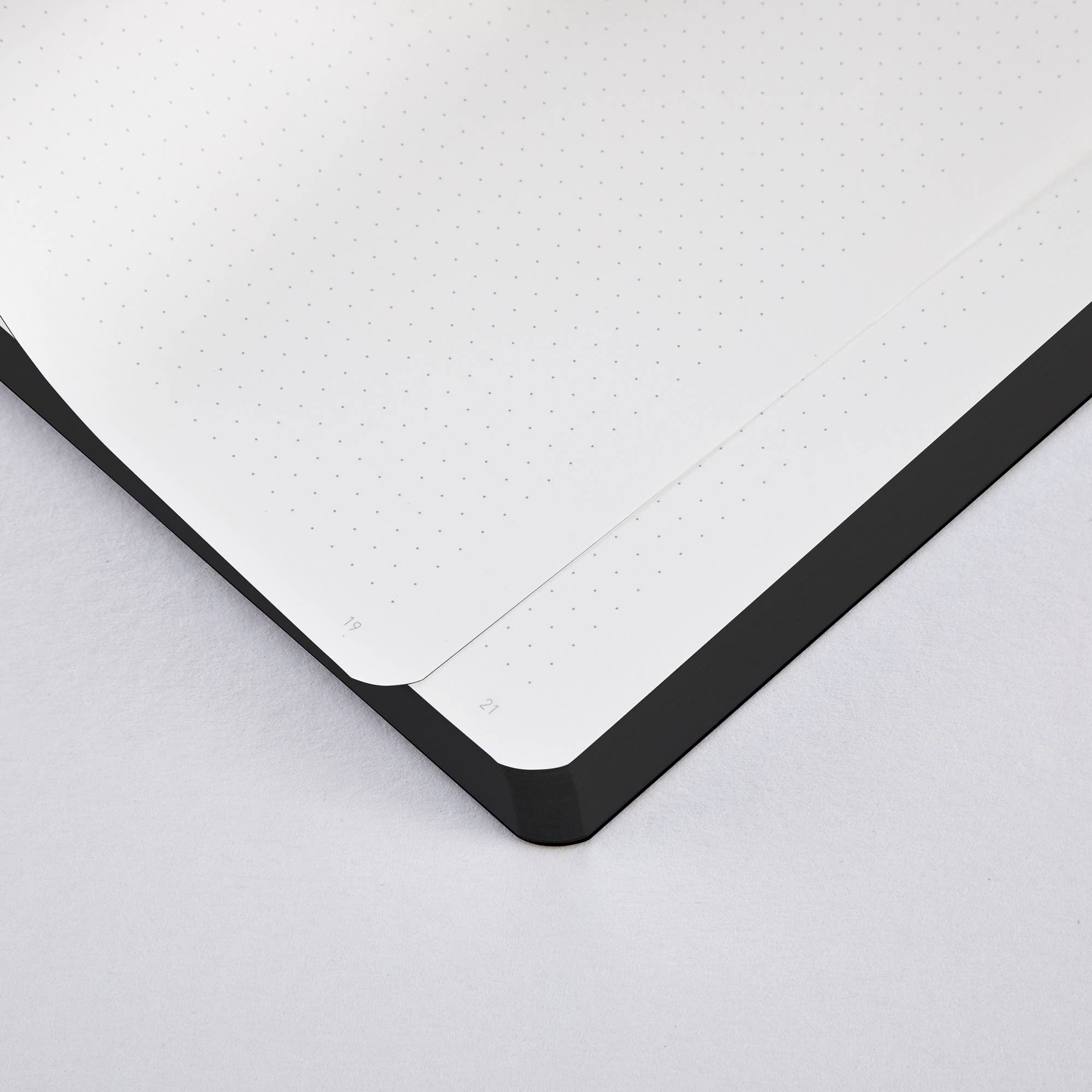 Jim - Graphic M | notebook A5 | 3.5 mm dot grid-DutchMills