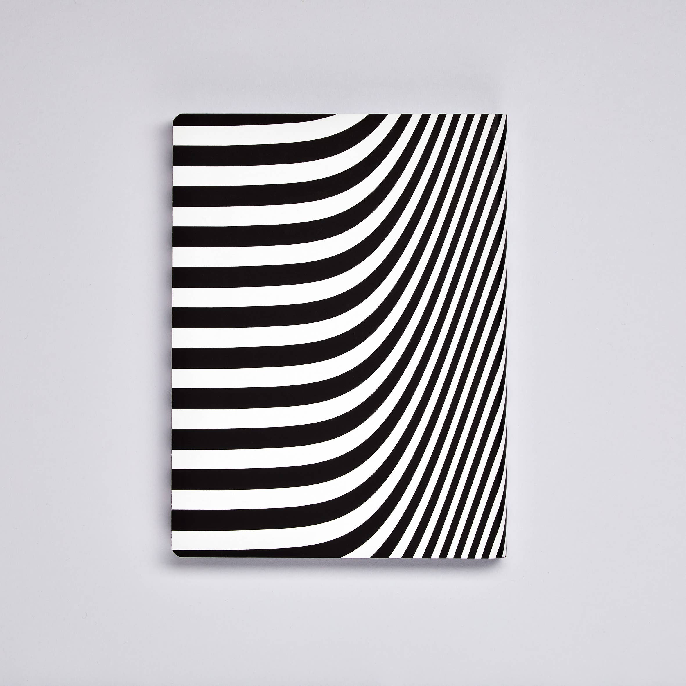 Prêt-à-écrire - Graphic L notebook | A5+ | dot grid |-DutchMills