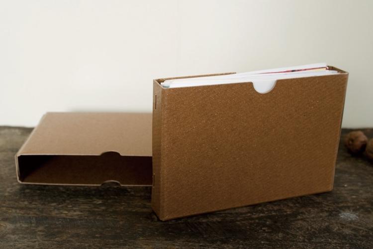 Classiky - Large Wax Covered Paper Slide Box-Opbergen-DutchMills