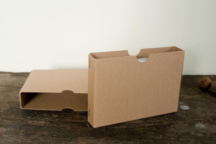 Classiky - Medium Paper Slide Box-Opbergen-DutchMills
