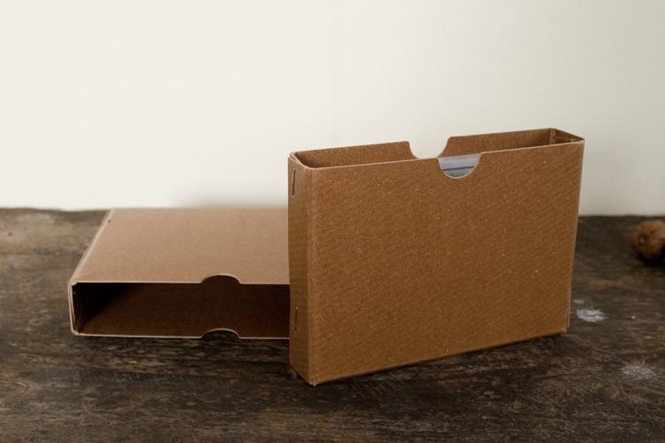 Classiky - Medium Wax Covered Paper Slide Box-Opbergen-DutchMills