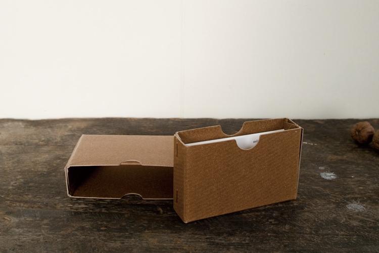 Classiky - Small Wax Covered Paper Slide Box-Opbergen-DutchMills