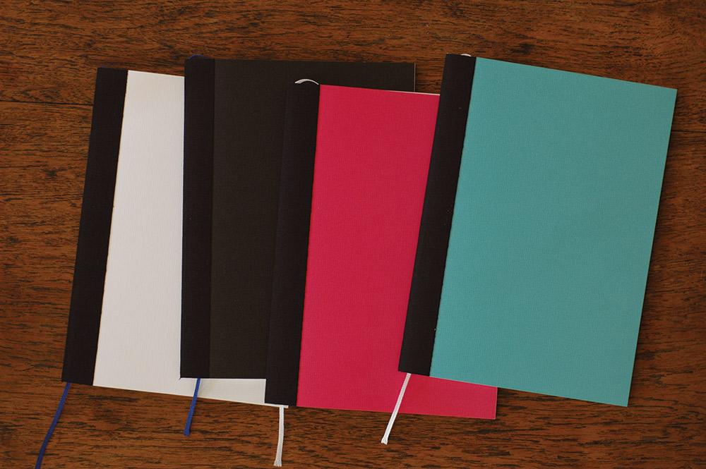 Classiky - Thread Stitching Notebook Plain (Turqoise Blue)-Notitieboek-DutchMills