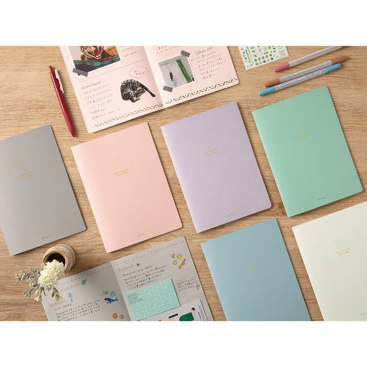Midori - Notebook Color Dot Grid - White-Notitieboek-DutchMills