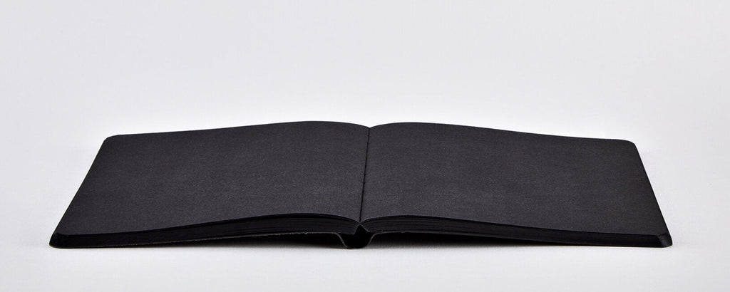 Nuuna notitieboek - Not White L Light - Black-Notitieboek-DutchMills