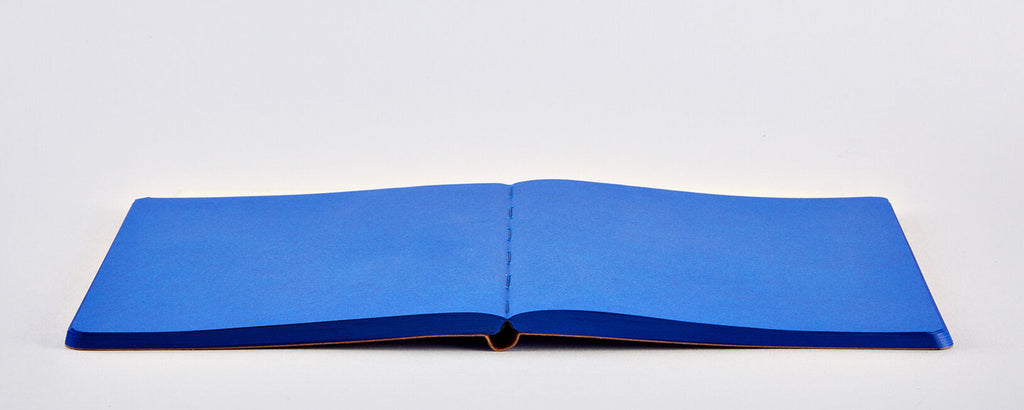 Nuuna notitieboek - Not White L Light - Blue-Notitieboek-DutchMills