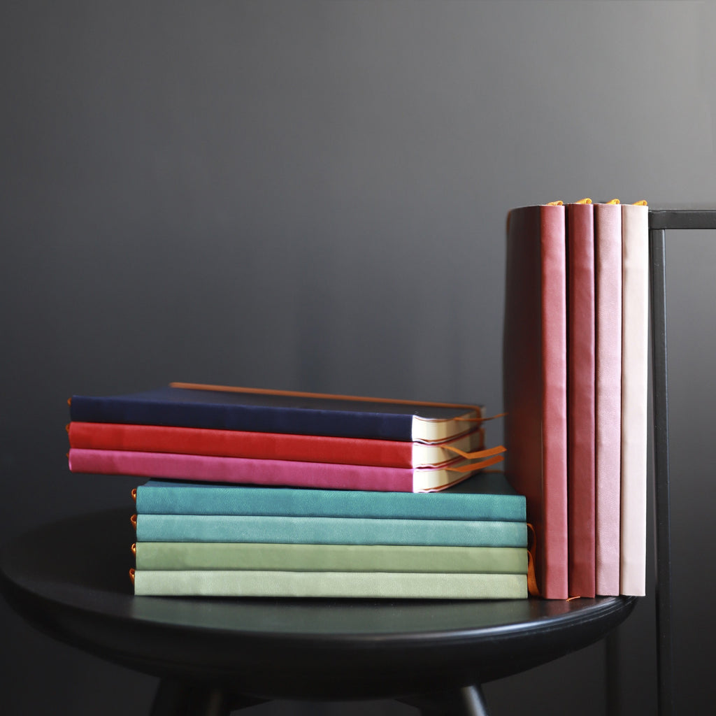 Rhodia - Notebook A5 Soft Cover - Gelinieerd - Wijnmoer-Notitieboek-DutchMills