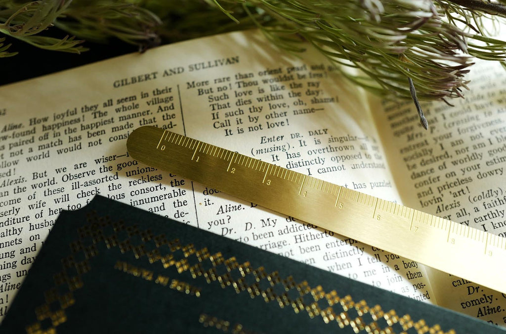 Tools to Liveby - Rulermark-Liniaal-DutchMills