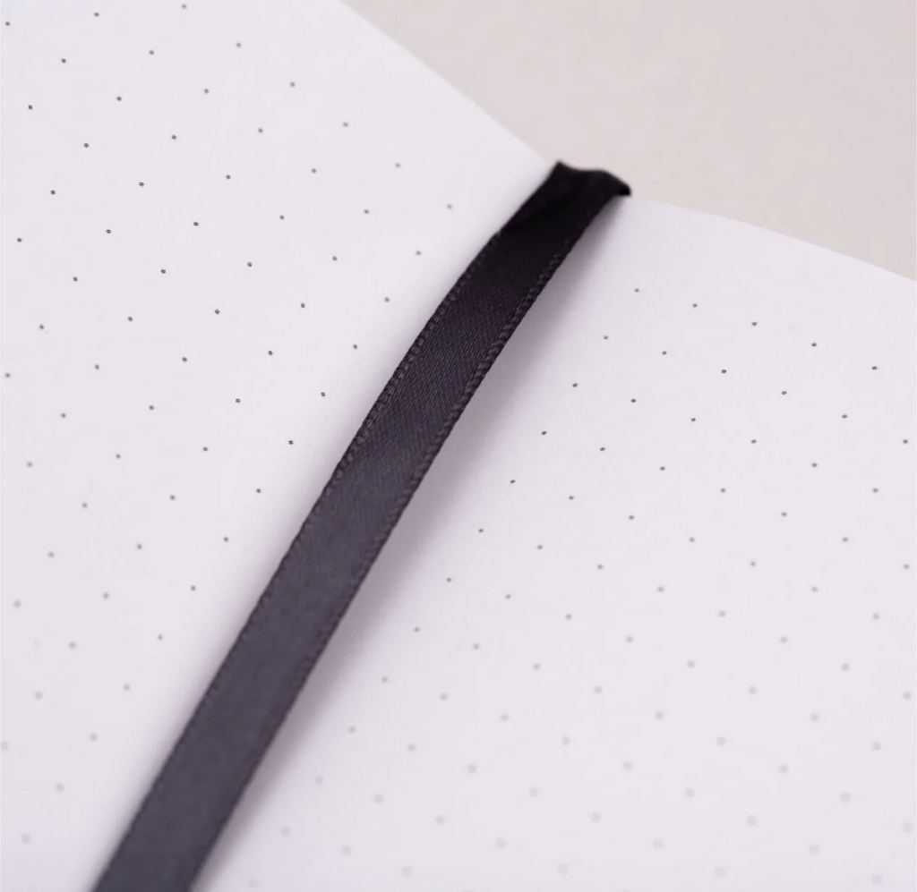 Yop & Tom - A5 Dot Grid Journal - Cloud - Eggshell Blue-Notitieboek-DutchMills