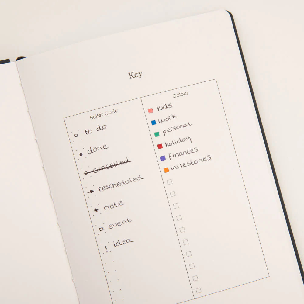 Yop & Tom - A5 Dot Grid Journal - Cloud - Eggshell Blue-Notitieboek-DutchMills