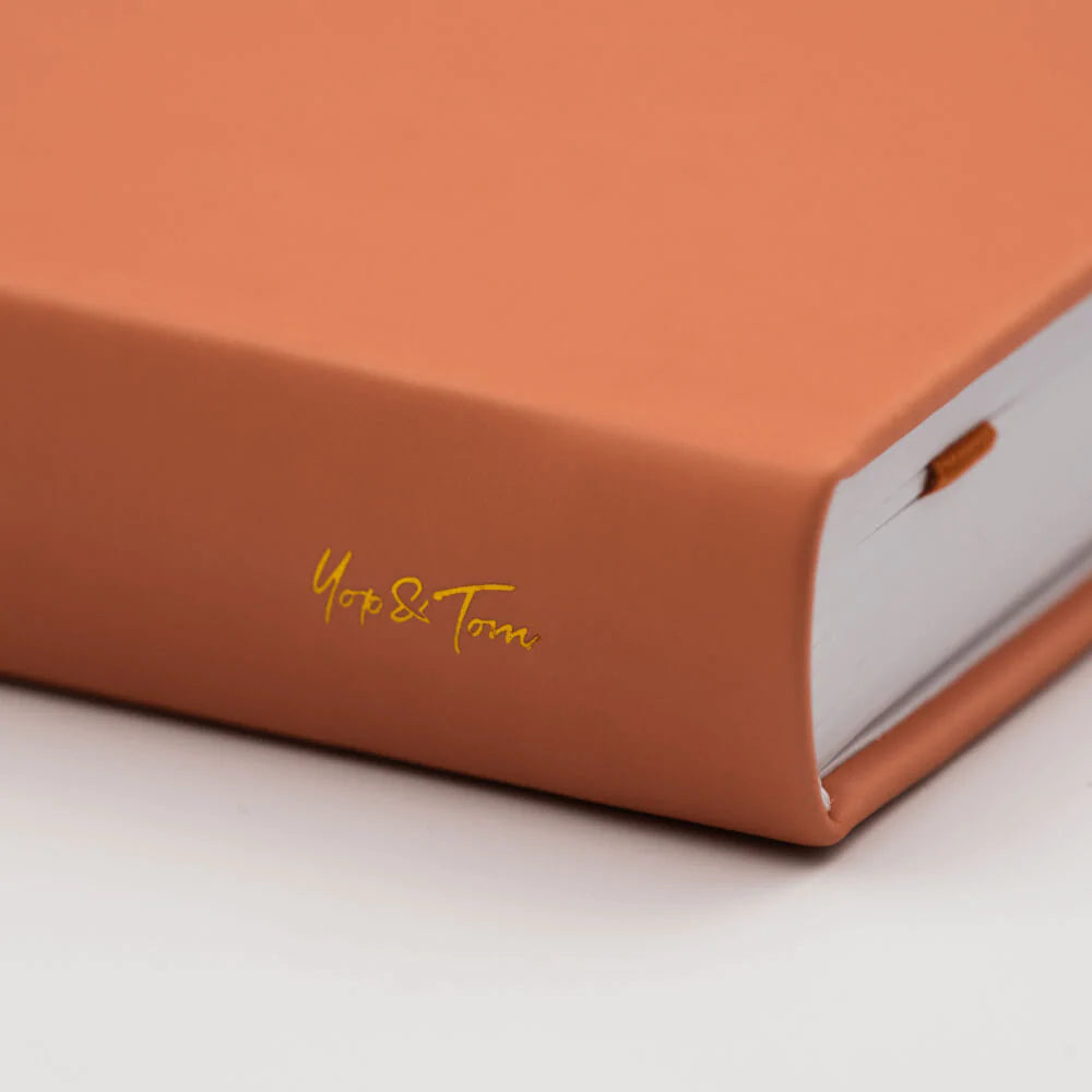 Yop & Tom - A5 Dot Grid Journal - Hummingbird - Burnt Orange-Notitieboek-DutchMills