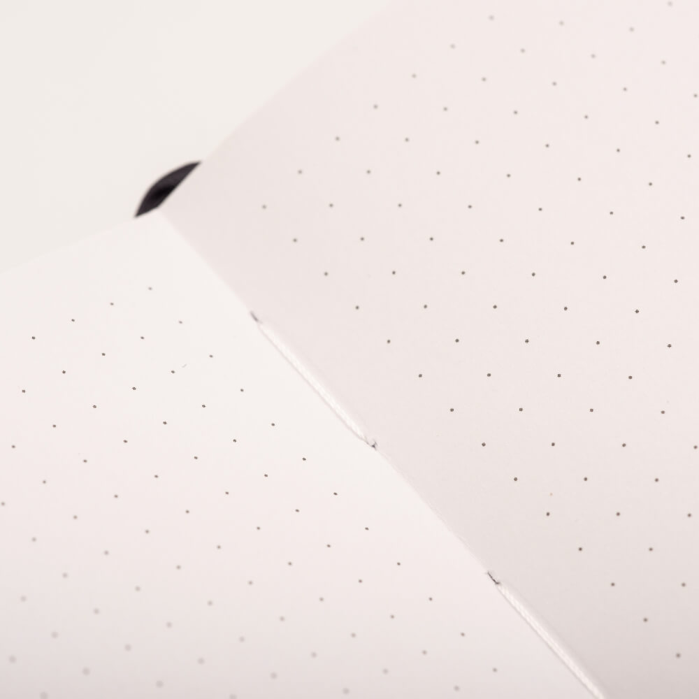 Yop & Tom - A5 Dot Grid Journal - Hummingbird - Charcoal-Notitieboek-DutchMills