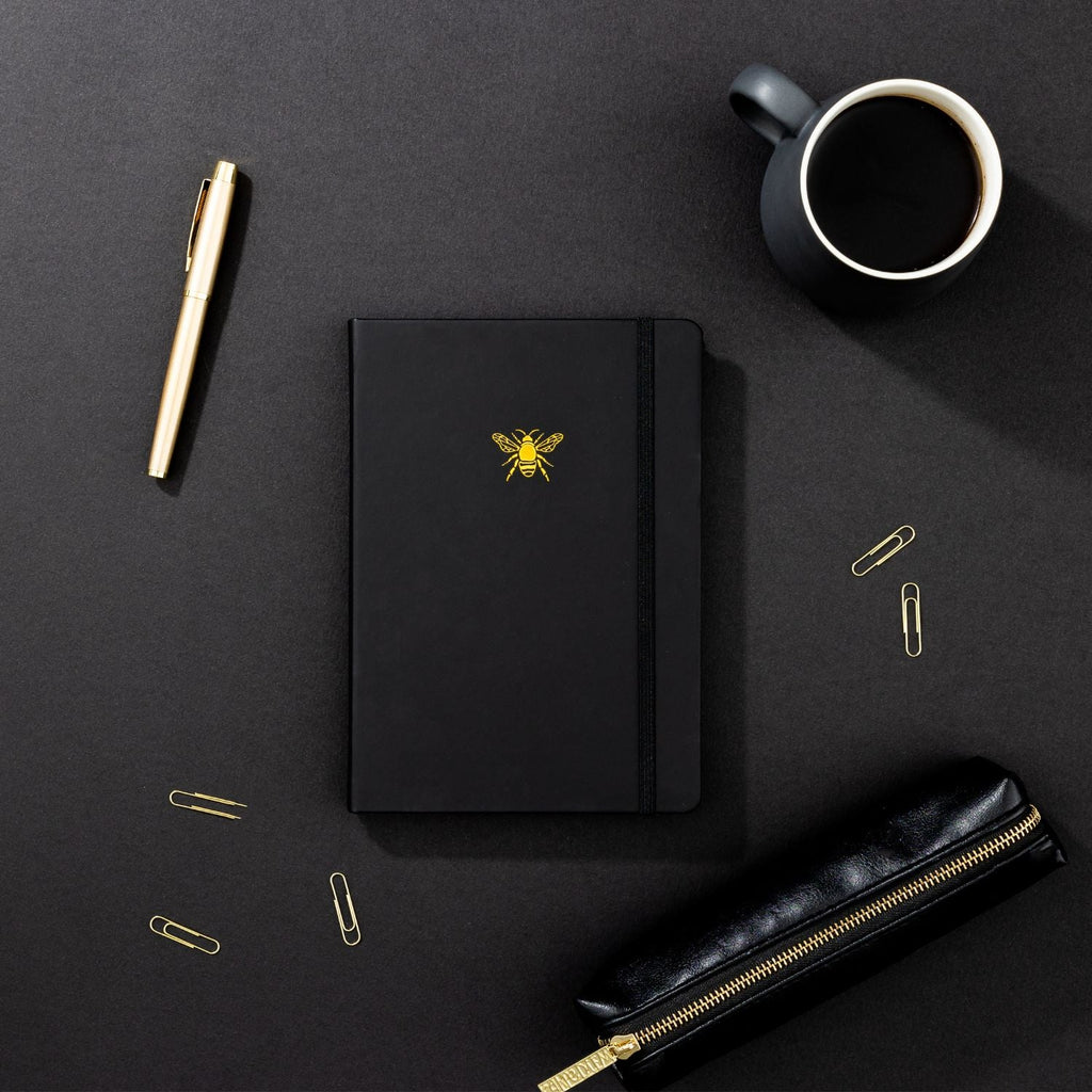 Yop & Tom - A5 Lined Journal - Bee - Charcoal-Notitieboek-DutchMills