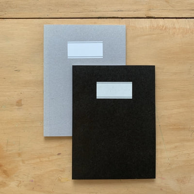 O-Check Design - Plain Notebook Medium - Black-Notitieboek-DutchMills